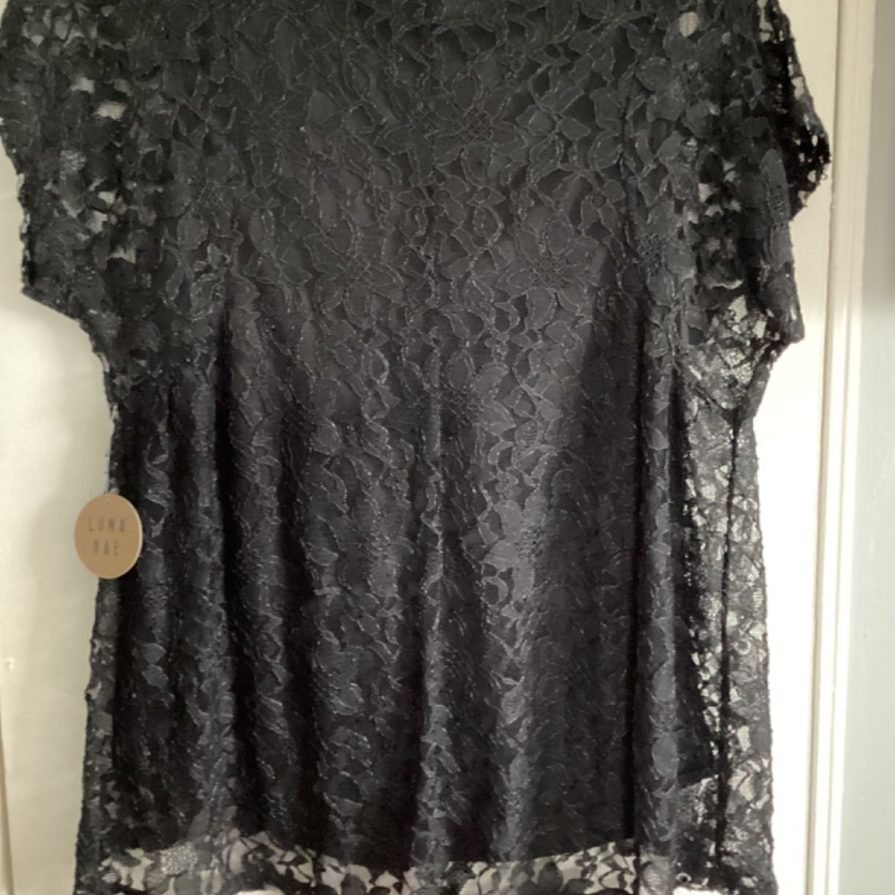Luna Rae black blouse - Picture 3 of 3